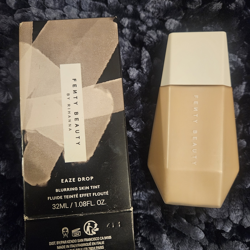 Fenty Beauty Eaze Drop Blurring Skin Tint - Cream